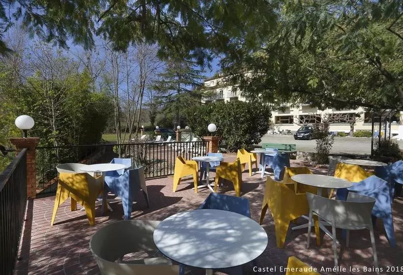 Отель Castel Emeraude