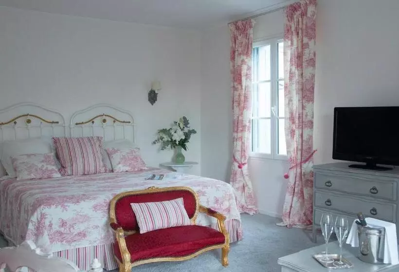 فندق Logis Hôtel Restaurant Château Bellevue