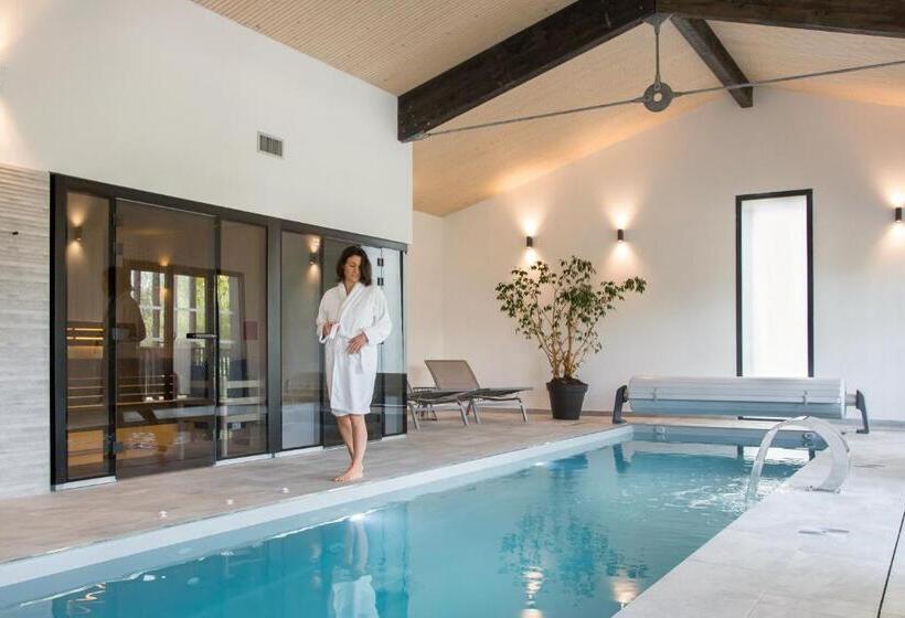 ホテル Logis Hôtel Restaurant Château Bellevue