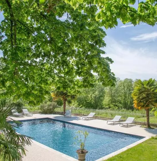 فندق Logis Hôtel Restaurant Château Bellevue