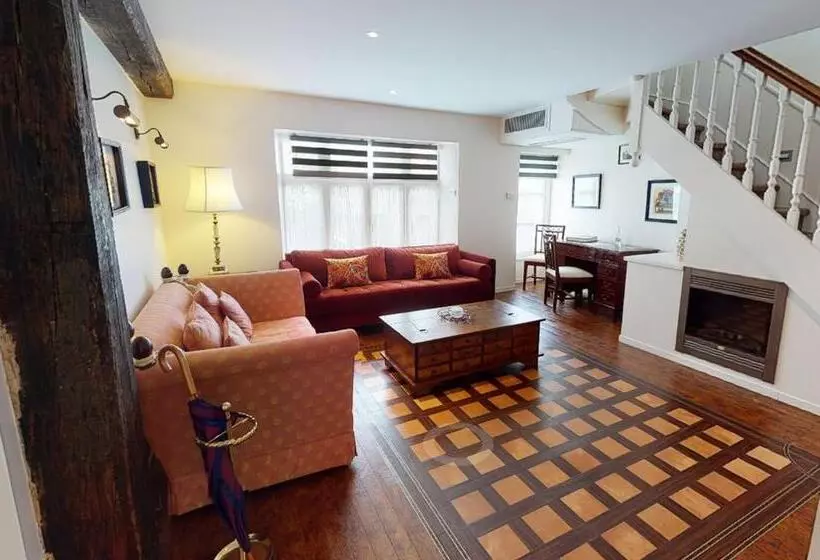 فندق Chateau De Montreuil