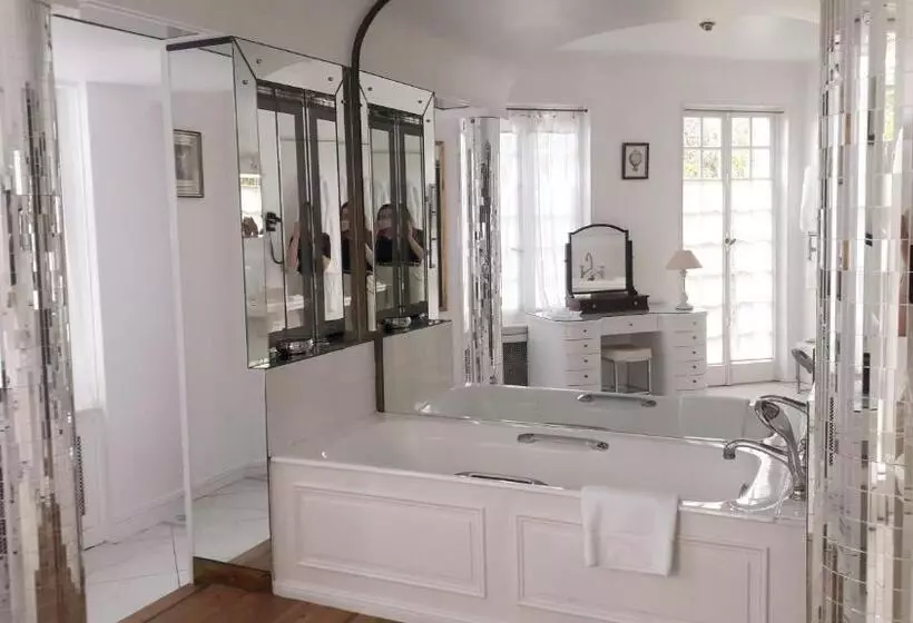 فندق Chateau De Montreuil