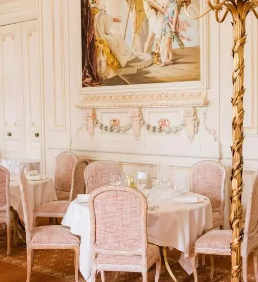 فندق Chateau De Rochecotte