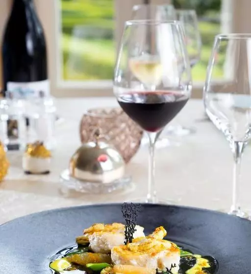 فندق Chateau De Rochecotte