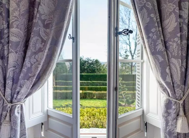 فندق Chateau De Rochecotte