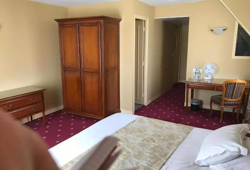 בית מלון כפרי Château De Sancy