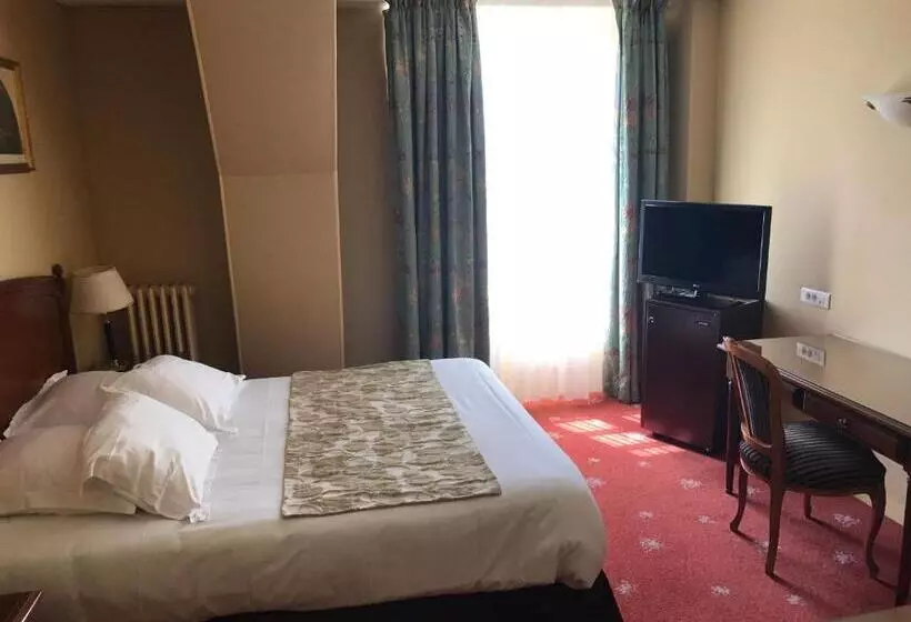 בית מלון כפרי Château De Sancy