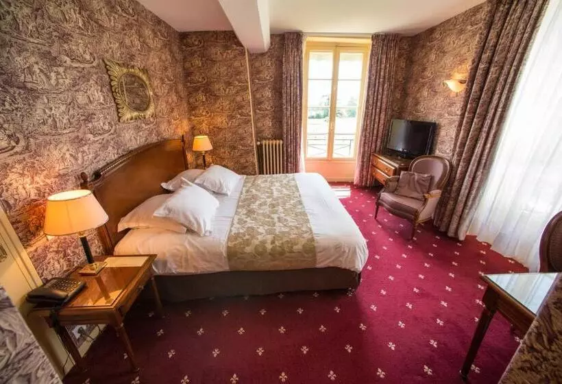 בית מלון כפרי Château De Sancy