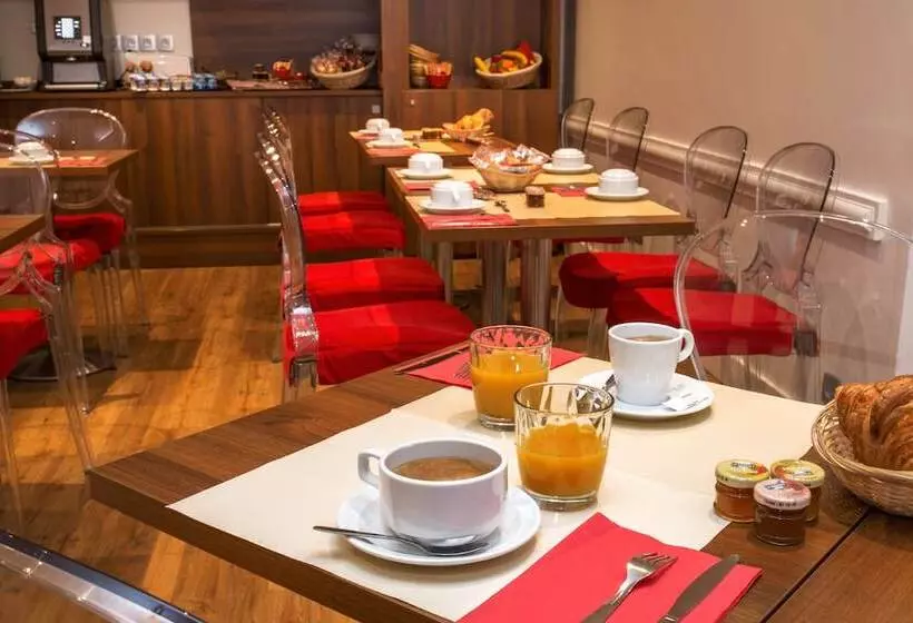 Отель De France