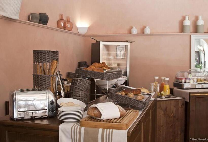 هتل Hôtel Chantaco Golf & Wellness