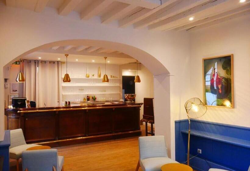 هتل Hôtel De France