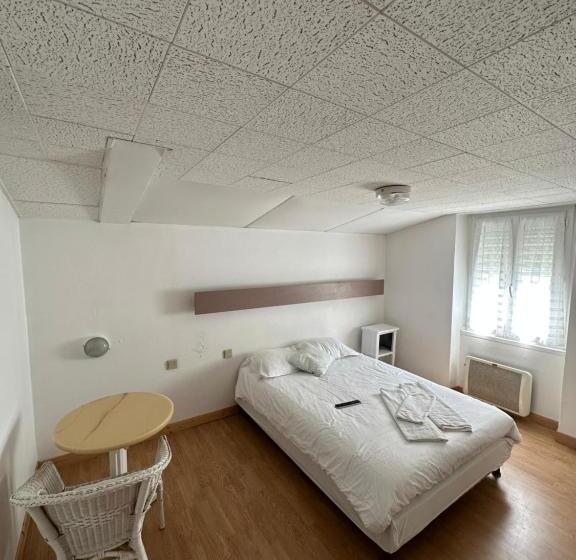 فندق Hôtel De Nantes