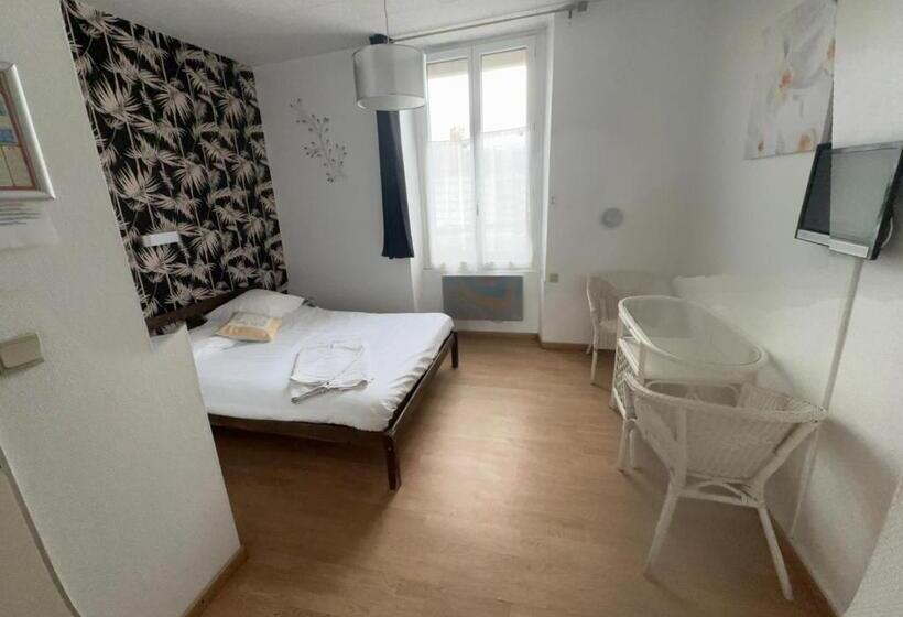 فندق Hôtel De Nantes