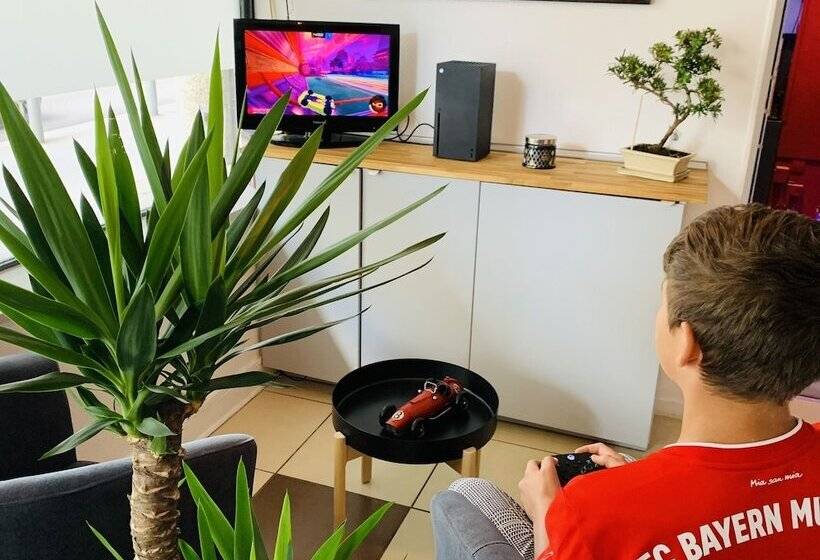 فندق Hôtel Vieille Tour Centre Rouen