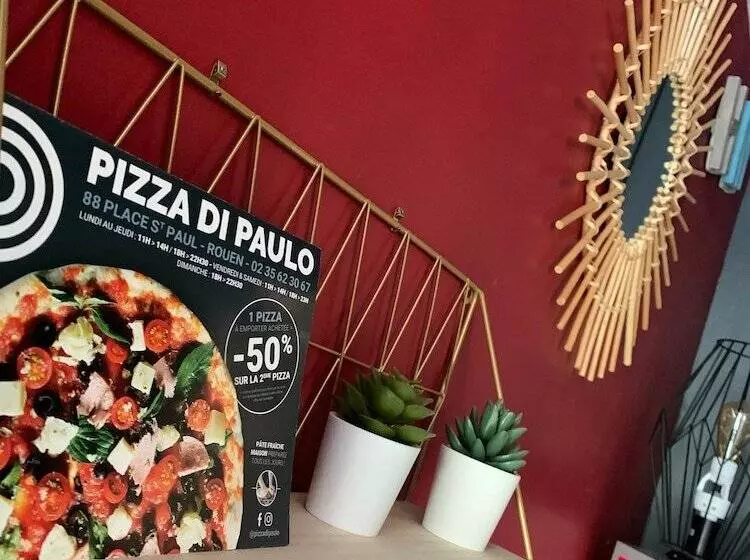 Отель Hôtel Vieille Tour Centre Rouen