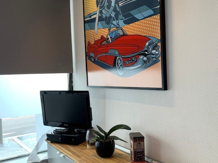 فندق Hôtel Vieille Tour Centre Rouen