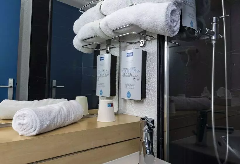 酒店 Kyriad Paris Ouest Colombes