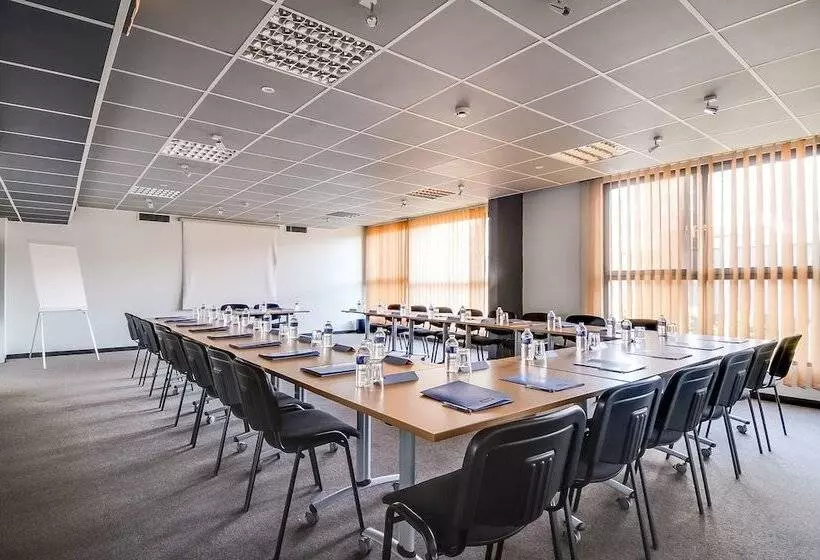 호텔 La Maison Hôtel Mulhouse Centre