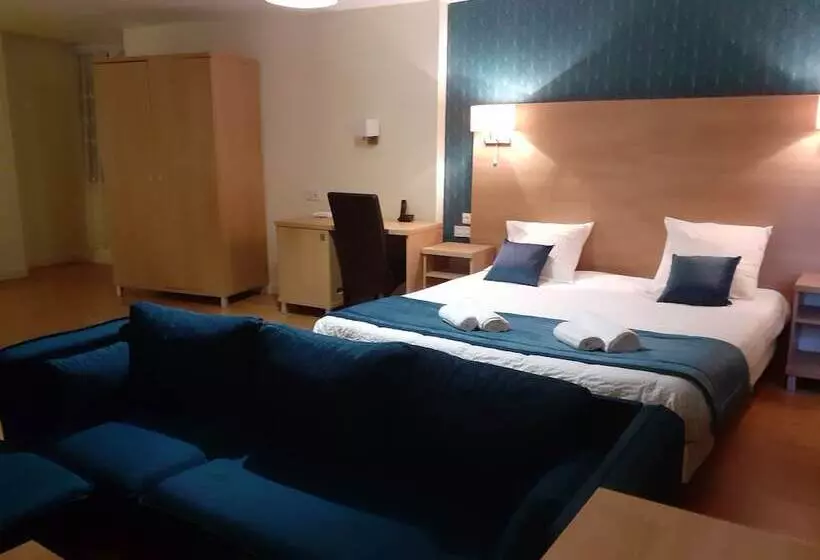 فندق Logis Hôtel Restaurant De L Ecu