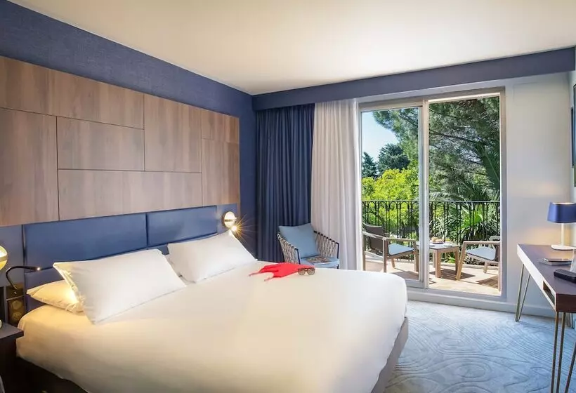 هتل Mercure Marseille Centre Bompard La Corniche