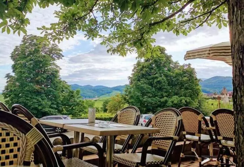 Отель Munsch Restaurant & Wellness, Colmar Nord   Haut Koenigsbourg