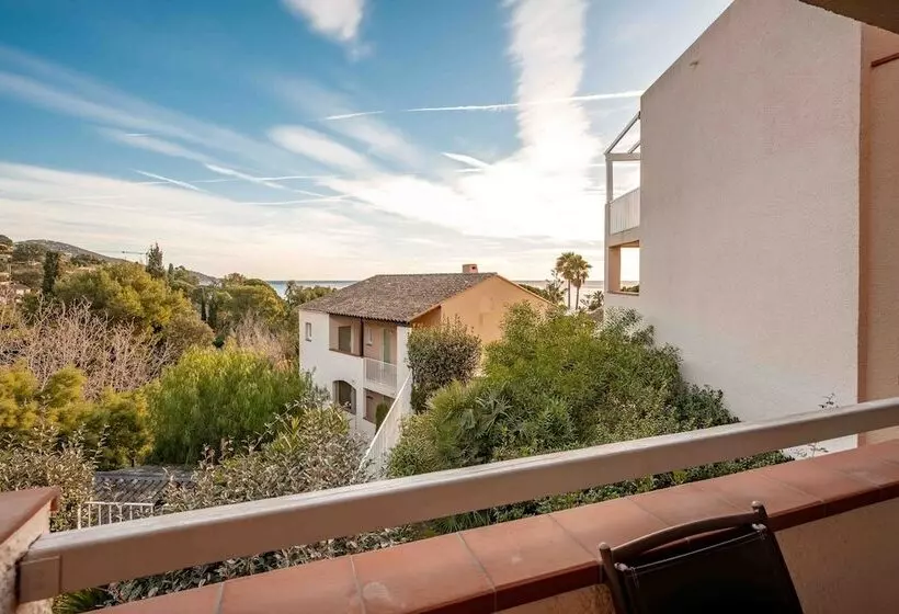 هتل Residence Pierre & Vacances L’anse De Pramousquier