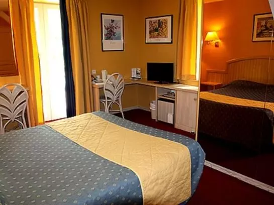 Inter-Hotel Les Résidences Carayon