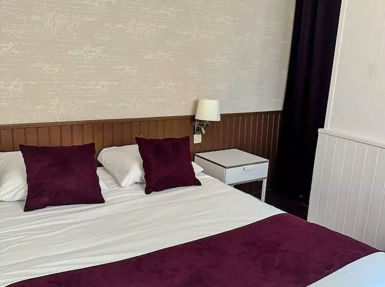 هتل Logis Hôtel Restaurant La Coupe D Or