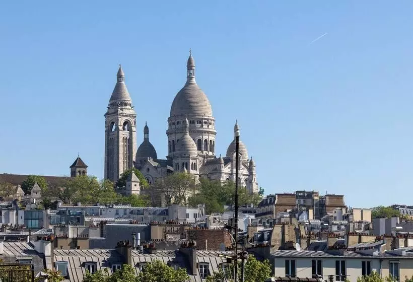 ホテル Accueil Paris Pigalle Montmartre