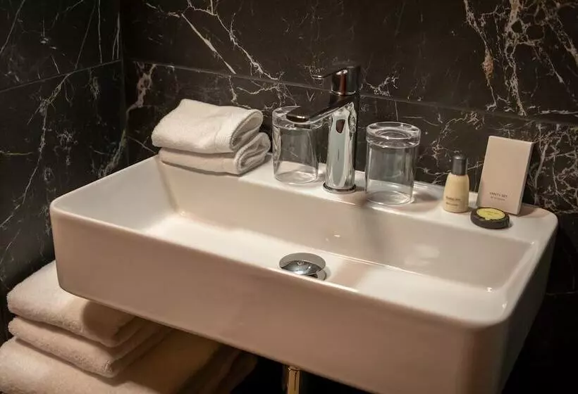 Brit Hotel Kara Sainte Anne D Auray