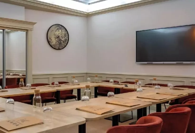 Brit Hotel Kara Sainte Anne D Auray