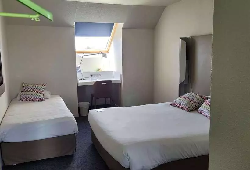 호텔 Campanile Dreux