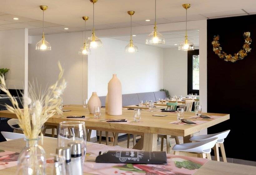 בית מלון כפרי Campanile Limoges Nord