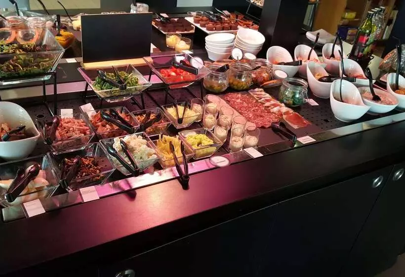 فندق Campanile Montluçon ~ Saint Victor