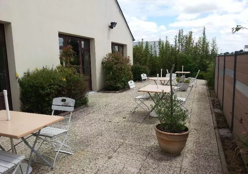 酒店 Campanile Sable Sur Sarthe Vion