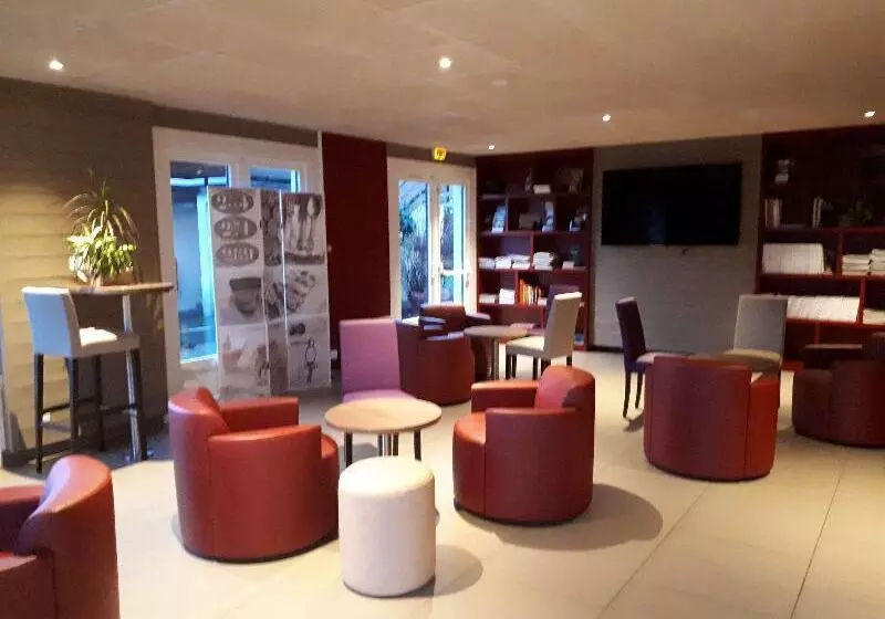 酒店 Campanile Sable Sur Sarthe Vion