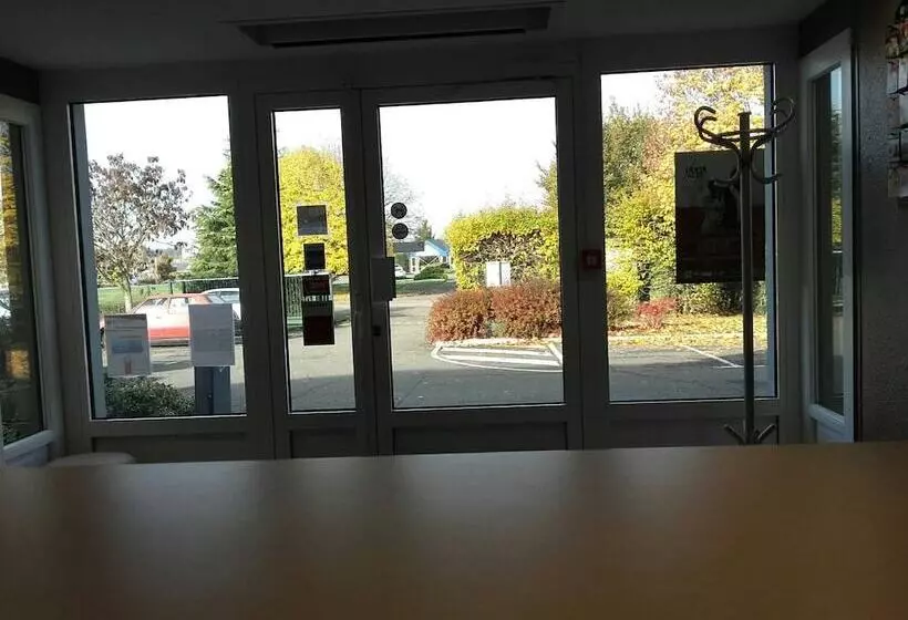 酒店 Campanile Sable Sur Sarthe Vion