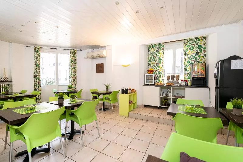 בית מלון כפרי Celenya