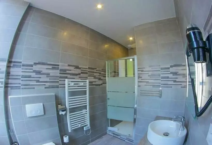 酒店 Des 2 Nations