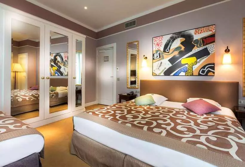 ホテル Hôtel Du Bois Champs Elysées