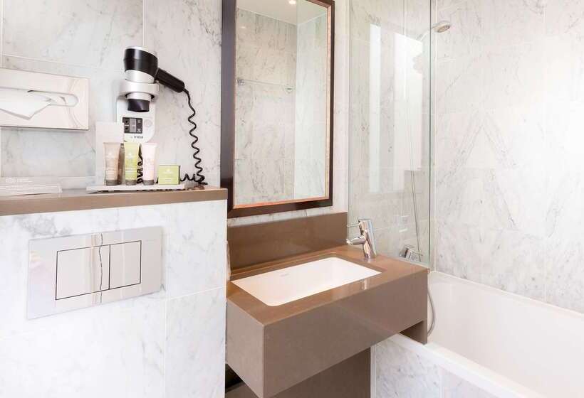 هتل Hôtel Du Bois Champs Elysées