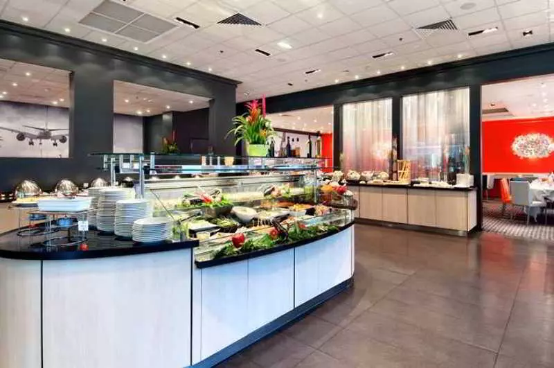 Hotel Hilton Paris Orly Airport