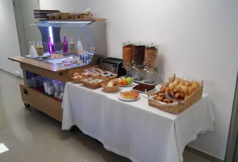 בית מלון כפרי Hôtel Initial By Balladins Torcy/marne La Vallée