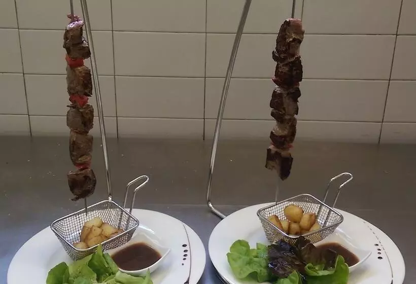 בית מלון כפרי Hôtel Restaurant Du Lac