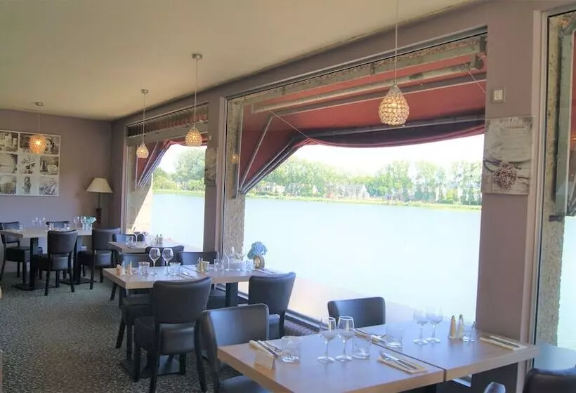 בית מלון כפרי Hôtel Restaurant Du Lac