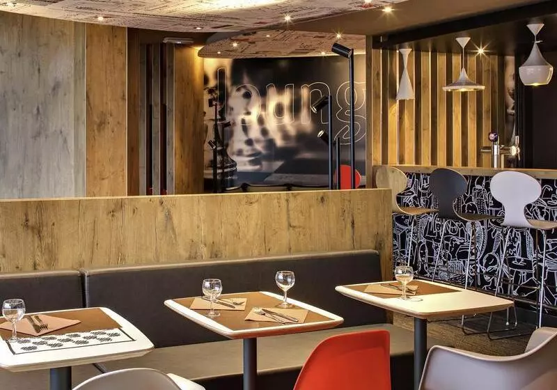 Отель Ibis Clermontferrand Montferrand