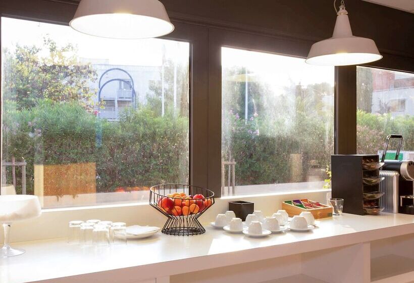 هتل Ibis Montpellier Sud