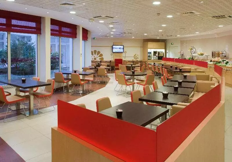 ホテル Ibis Paris Montmartre Sacré Coeur