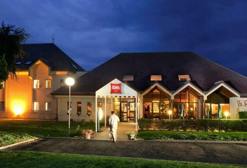 هتل Ibis Provins