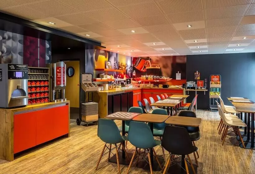 Отель Ibis Saint Malo Madeleine